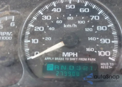 2001 Chevrolet Tahoe Lt z USA, uszkodzony, nr VIN 1GNEC13TX1R202308